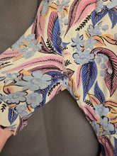 Load image into Gallery viewer, 1940s Blue Pink Leaf/Feather Crepe Dress
