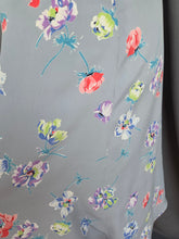 Load image into Gallery viewer, 1940s Pale Grey Multicoloured Flower Dress
