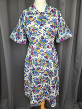 Load image into Gallery viewer, 1940s Burgundy Multicoloured Floral Shirtwaister Dress

