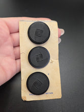 Load image into Gallery viewer, 1940s Deadstock Carded Black Buttons
