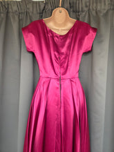 Load image into Gallery viewer, 1950s Magenta Pink Liquid Satin Dress With Pleats and Layered Collar
