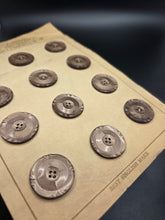 Load image into Gallery viewer, 1940s Deadstock Carded Taupe Brown Buttons
