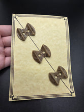 Load image into Gallery viewer, 1930s Deadstock Carded Brown Buttons
