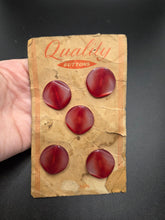Load image into Gallery viewer, 1940s Deadstock Carded Red Buttons
