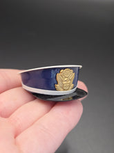 Load image into Gallery viewer, 1940s World War Two US Celluloid Cap Brooch
