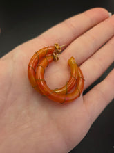 Load image into Gallery viewer, 1940s Orange Bakelite Wire Earrings
