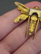 Load image into Gallery viewer, 1930s Gold Plated Insect/Bug Fur Clip
