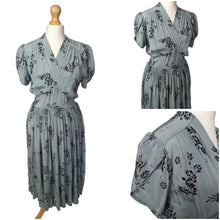 Load image into Gallery viewer, 1940s Duck Egg Blue Dress With Velvet Details and Sleeves

