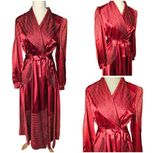 Load image into Gallery viewer, 1940s Cranberry Red Liquid Satin Dressing Gown/Robe
