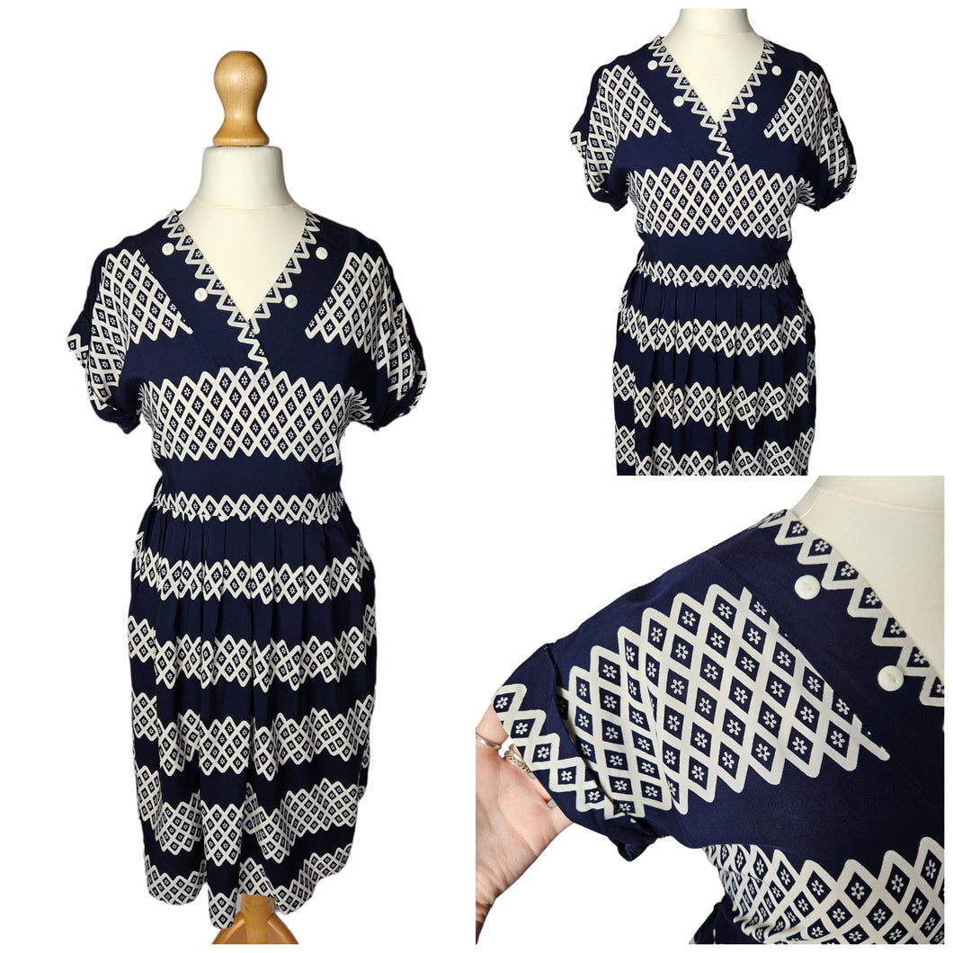 1940s Navy and White Triangle Print Dress With Button Detail