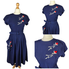 Load image into Gallery viewer, 1940s Royal Blue Pleated Dress With Red and White Flowers
