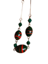 Load image into Gallery viewer, 1910s/1920s Red and Green Glass Rolled Wire Necklace

