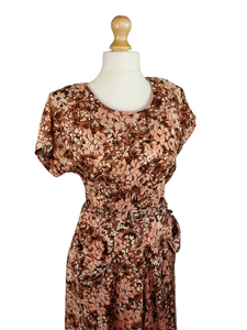 Late 1940s Early 1950s Peach and Brown Dress With Huge Pockets