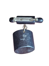 Load image into Gallery viewer, 1940s American Wood Novelty Baking Brooch
