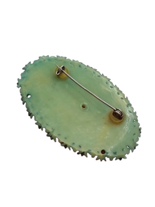 1940s Green Celluloid Oval Flower Brooch