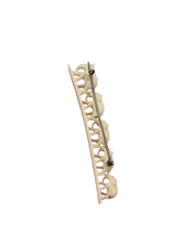 Load image into Gallery viewer, 1940s Carved Long Elephants Bar Brooch
