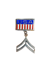 Load image into Gallery viewer, 1940s World War Two US Rank Brooch
