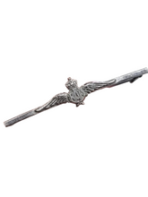 Load image into Gallery viewer, 1940s World War Two RAF Sweetheart Bar Brooch
