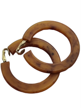 Load image into Gallery viewer, 1940s HUGE Matte Chocolate/Caramel Swirl Bakelite Earrings
