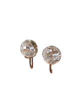 Load image into Gallery viewer, 1930s Crackled Glass Screwback Earrings
