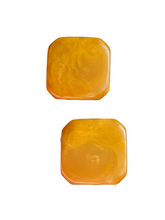 Load image into Gallery viewer, 1940s Deadstock Yellow Marbled Square Bakelite Earrings
