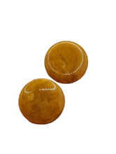 Load image into Gallery viewer, 1940s Marbled Butterscotch Bakelite Clip Earrings
