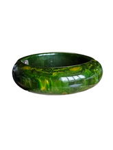 Load image into Gallery viewer, 1940s Marbled Chunky Green Clamper Bangle
