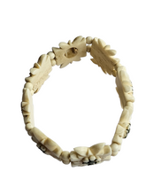 Load image into Gallery viewer, 1940s Carved Cream Tourist Edelweiss Bracelet
