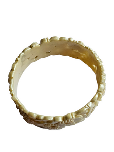 1940s Pearly Cream and Pastel Celluloid Bangle
