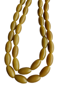 1930s Long Olive Green/Chartreuse Galalith Necklace