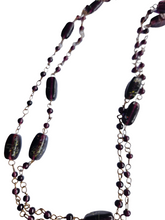 Load image into Gallery viewer, 1930s Deco Purple Glass Speckled Wire Necklace
