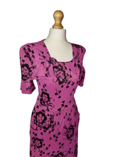 Load image into Gallery viewer, 1940s Hot Pink and Black Bouquet Print Rayon Jersey Dress
