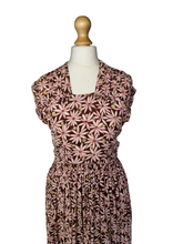Load image into Gallery viewer, 1940s Pink, Brown and Yellow Daisy Print Dress
