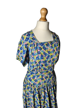 Load image into Gallery viewer, 1940s Bright Colourful Spot Abstract Dress
