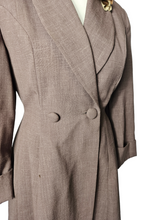 Load image into Gallery viewer, 1940s/1950s Brown Taupe Princess Coat
