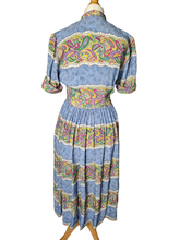 Load image into Gallery viewer, 1940s Sky Blue and Multicoloured Paisle Print Dress With Amazing Collar
