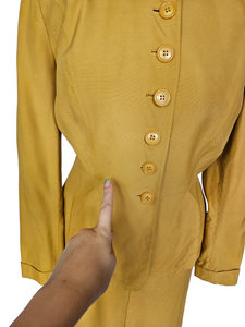 1940s Golden Yellow Suit With Peter Pan Collar
