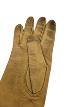 Load image into Gallery viewer, 1940s Camel Leather Gloves
