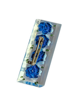 Load image into Gallery viewer, 1940s Blue Flower Rectangle Reverse Carved Lucite Brooch
