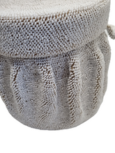 Load image into Gallery viewer, 1940s White Beaded Box Bag
