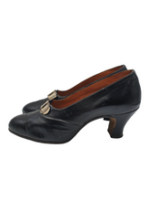 Load image into Gallery viewer, 1920s Black Leather Shoes With Mock Snakeskin Buckle Front

