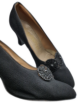 Load image into Gallery viewer, 1920s Black Fabric Court Shoes With Beading
