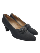 Load image into Gallery viewer, 1920s Black Fabric Court Shoes With Beading
