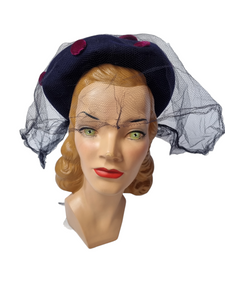 1940s Navy Blue Felt and Pink Velvet Hat With Netting