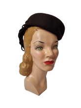 Load image into Gallery viewer, 1940s Chocolate Brown Tilt Hat With Decorative Band
