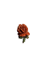 Load image into Gallery viewer, 1940s Small Carved Bakelite Rose Brooch
