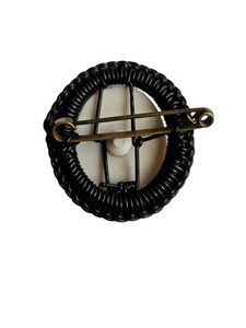 1940s Black and White Cameo Wirework Brooch