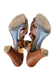 1940s Brown Mock Croc Platform Sandals