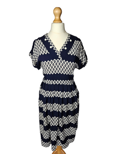 1940s Navy and White Triangle Print Dress With Button Detail