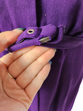 Load image into Gallery viewer, 1940s Rich Purple Zip Front Dress

